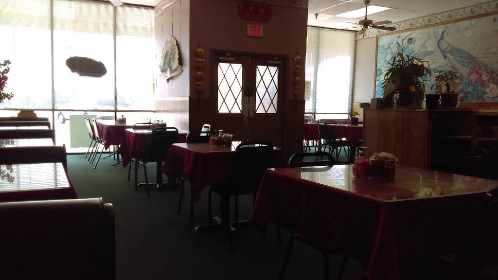 China Town Restaurant | meal takeaway | 52 Carlyle Plaza Dr, Belleville, IL 62221, USA | 6182778227 OR +1 618-277-8227