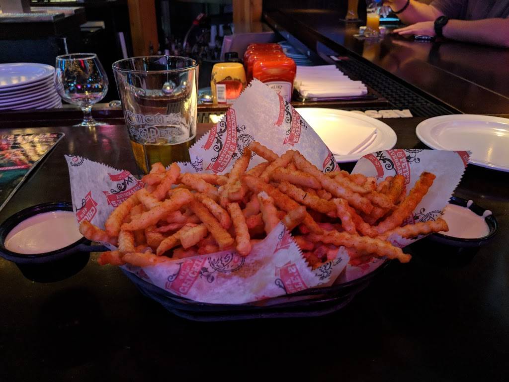 Chickies & Petes | restaurant | 500 Easton Rd, Warrington, PA 18976, USA | 2153435206 OR +1 215-343-5206