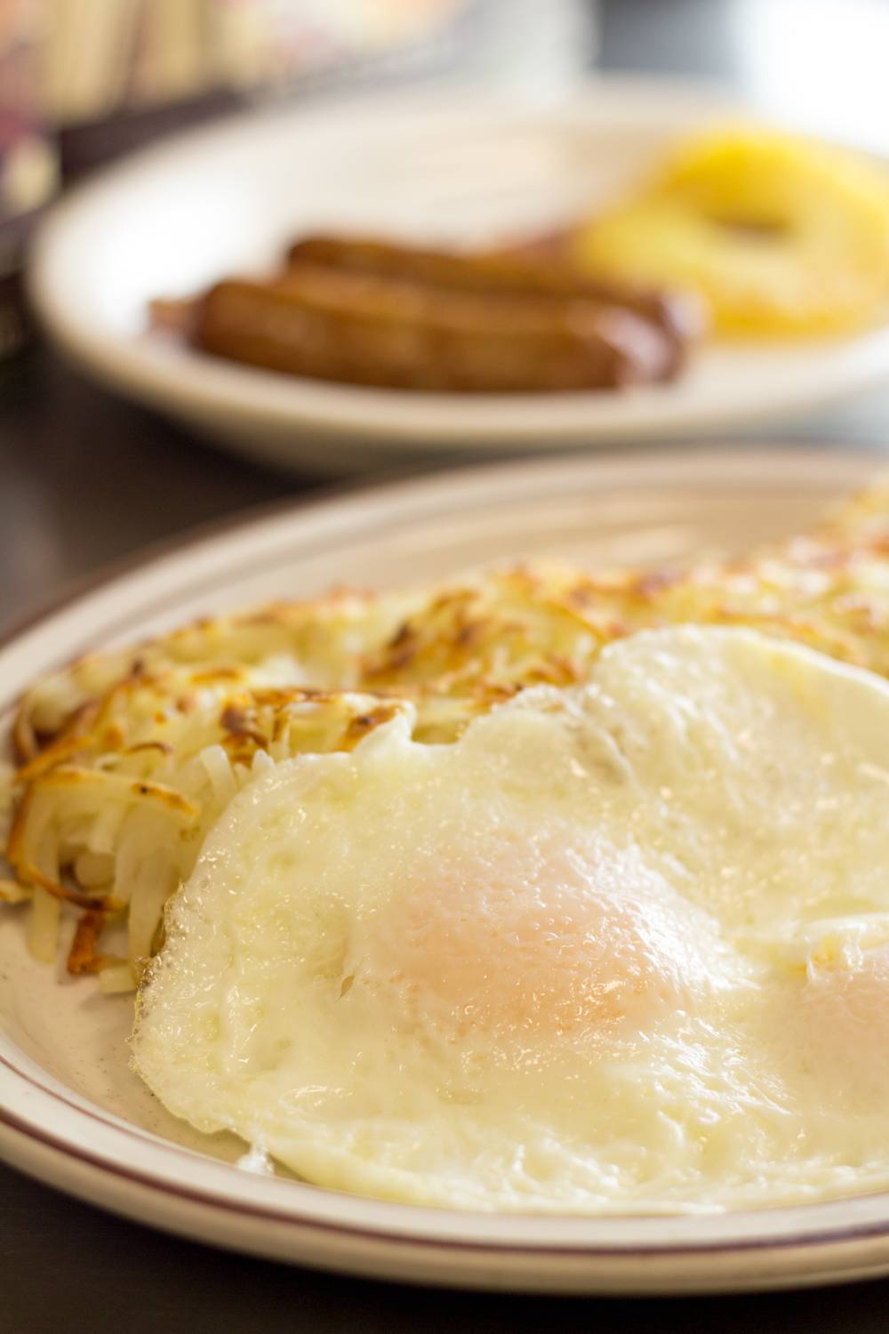 Country Cabin | restaurant | 35756 Van Dyke Ave, Sterling Heights, MI 48312, USA | 5868269100 OR +1 586-826-9100