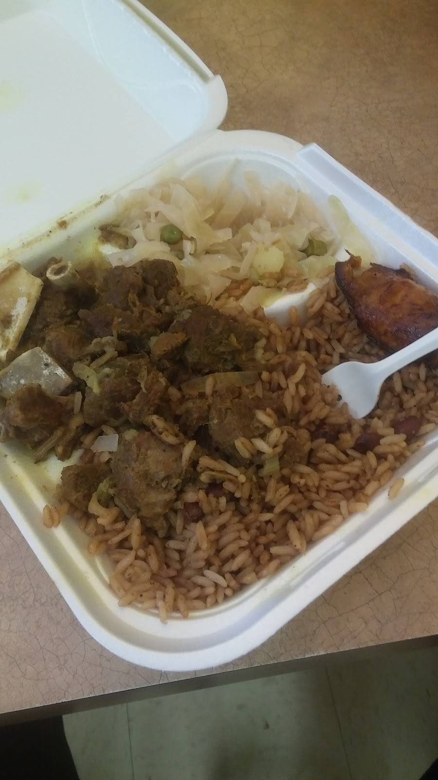 Montego Bay | restaurant | 1562 S French Ave, Sanford, FL 32771, USA | 4073200930 OR +1 407-320-0930