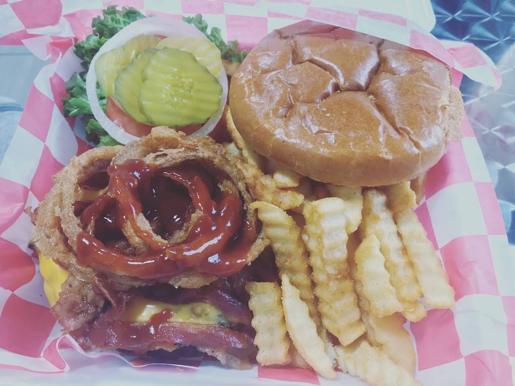 Boom Burgers | restaurant | 818 Murfreesboro Pike Suite #104, Nashville, TN 37217, USA | 6159882659 OR +1 615-988-2659