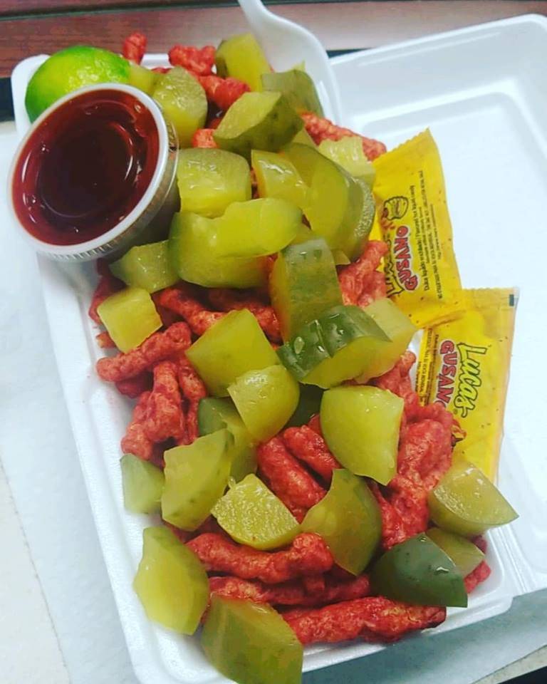 Nubias Drive Thru | restaurant | 4002 Urban Ave, Dallas, TX 75227, USA | 4697097520 OR +1 469-709-7520