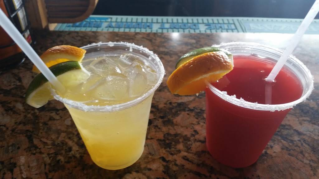 Nicks Bar & Grill | restaurant | 1214 N Broadwalk, Hollywood, FL 33019, USA | 9549202800 OR +1 954-920-2800