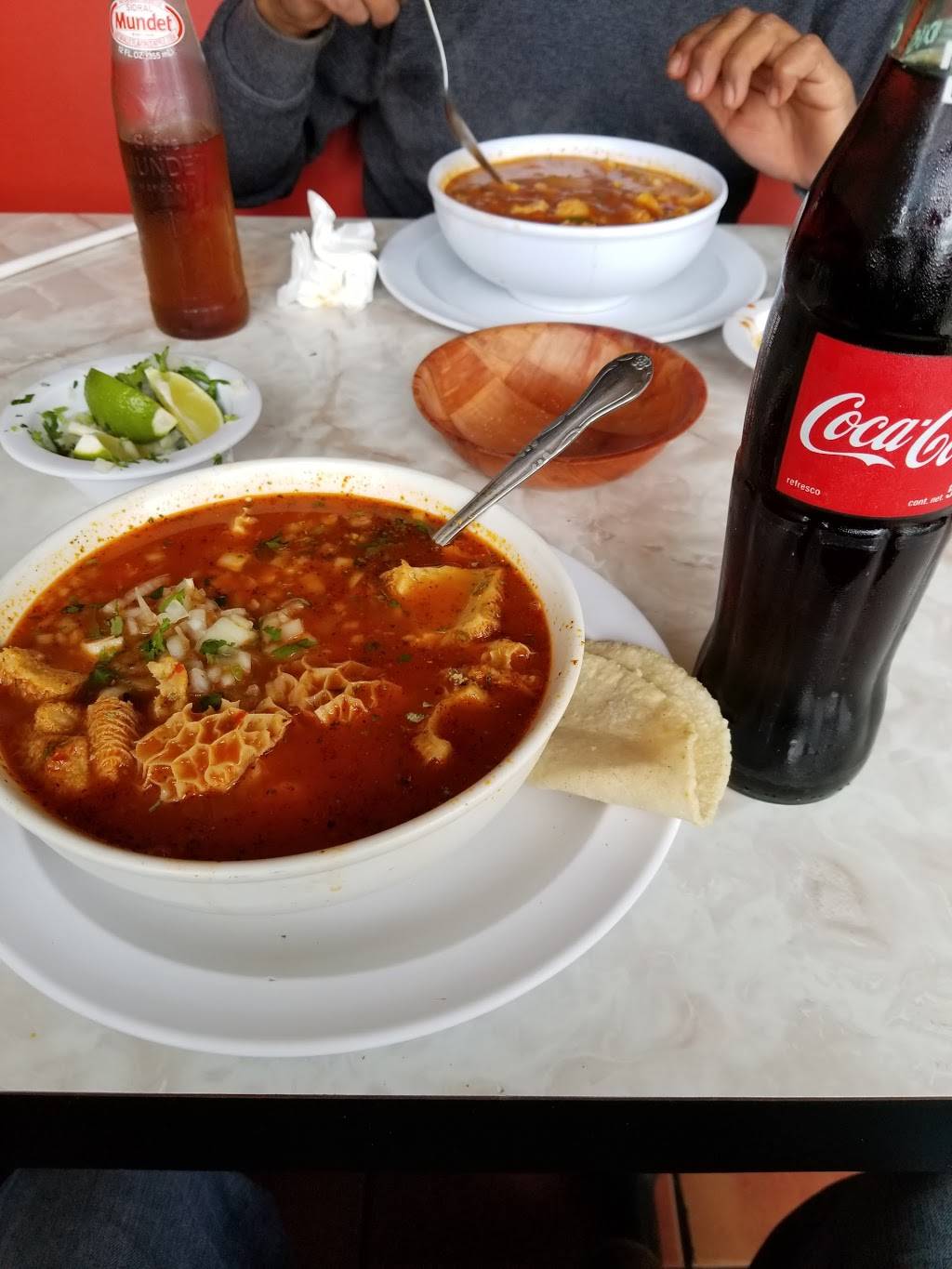 Sofias Mexican Restaurant | restaurant | 841 N Lake Ave, Pasadena, CA 91104, USA | 6267912697 OR +1 626-791-2697