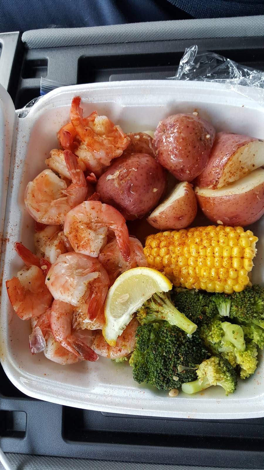 Seafood Junction | restaurant | 442 Mannheim Rd, Hillside, IL 60162, USA | 7086324626 OR +1 708-632-4626