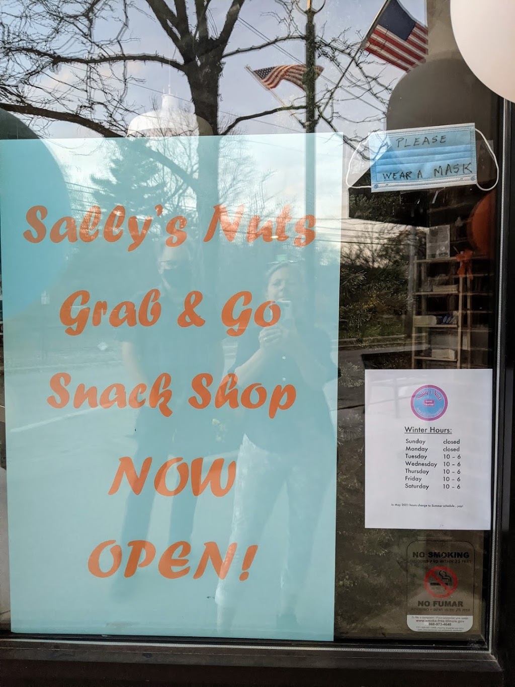 Sallys Nuts | restaurant | 481 Roger Williams Ave, Highland Park, IL 60035, USA | 8477488947 OR +1 847-748-8947