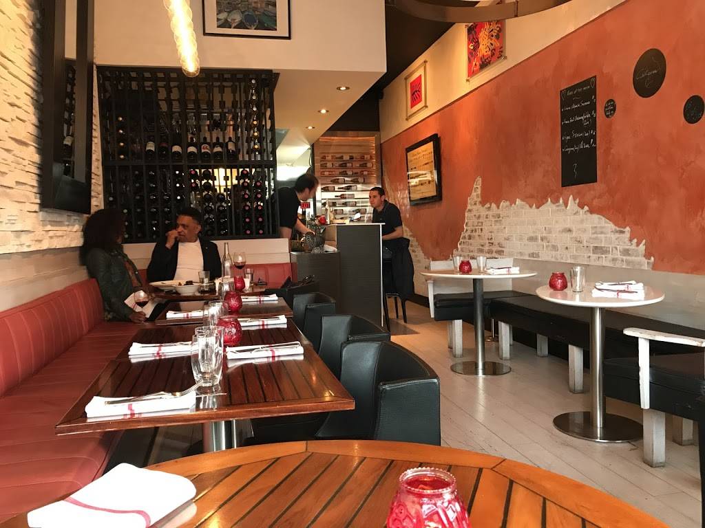 Castagna | restaurant | 2015 Chestnut St, San Francisco, CA 94123, USA | 4154404290 OR +1 415-440-4290