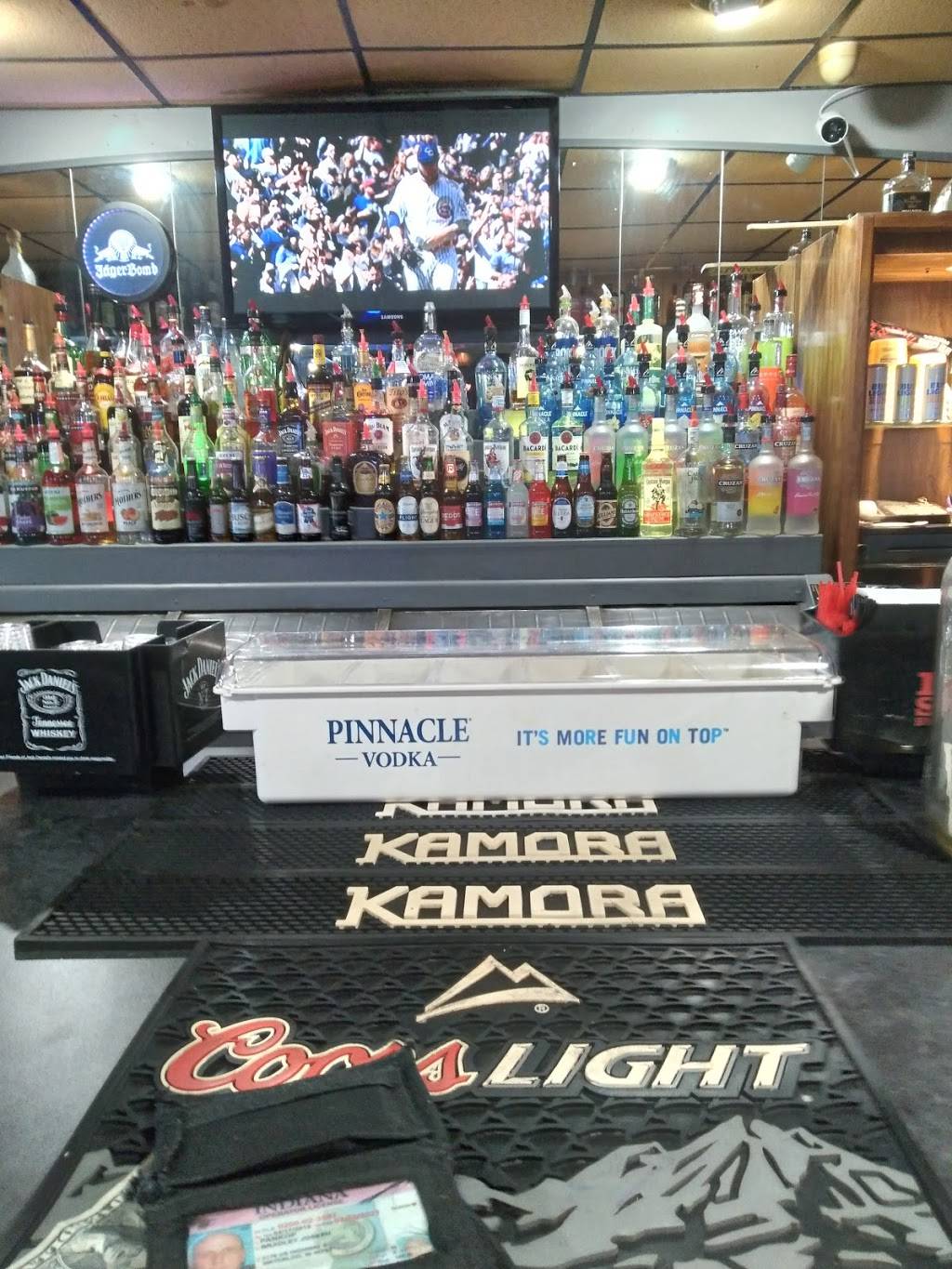 Meteor Bar & Grille | restaurant | 1714 S, Wayne St, Auburn, IN 46706, USA | 2609256226 OR +1 260-925-6226