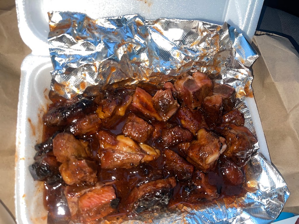 5 Mile Grill | restaurant | 14300 Fenkell Ave, Detroit, MI 48227, USA | 3136530939 OR +1 313-653-0939