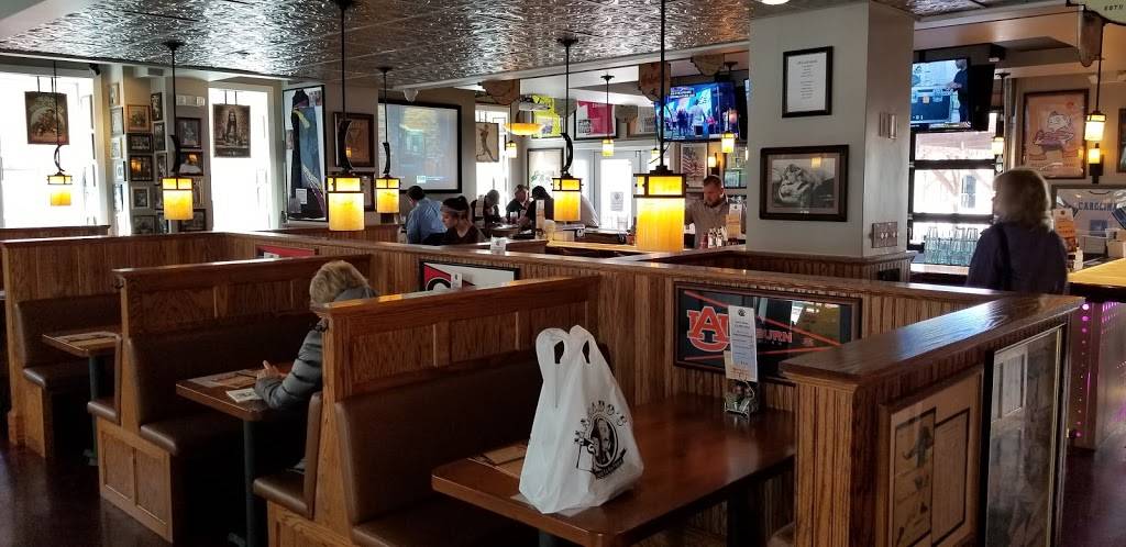 Macados | restaurant | 121 N Loudoun St, Winchester, VA 22601, USA | 5403237162 OR +1 540-323-7162