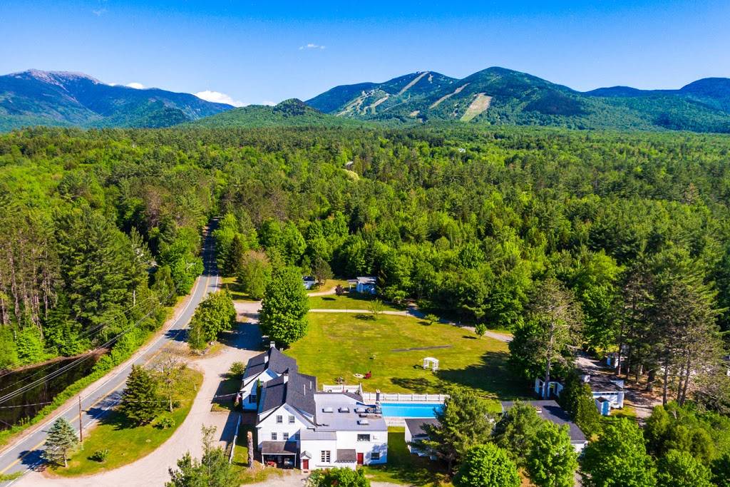 Lovetts Inn & Restaurant | restaurant | 1474 Profile Rd, Franconia, NH 03580, USA | 6038237761 OR +1 603-823-7761