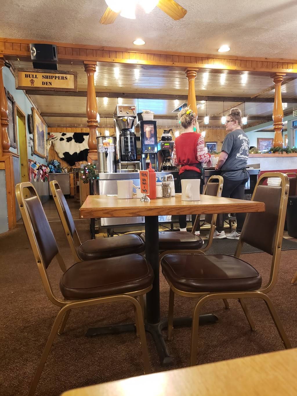 Moores Family Restaurant | restaurant | 2490 S 1900 W, Ogden, UT 84401, USA | 8017310636 OR +1 801-731-0636