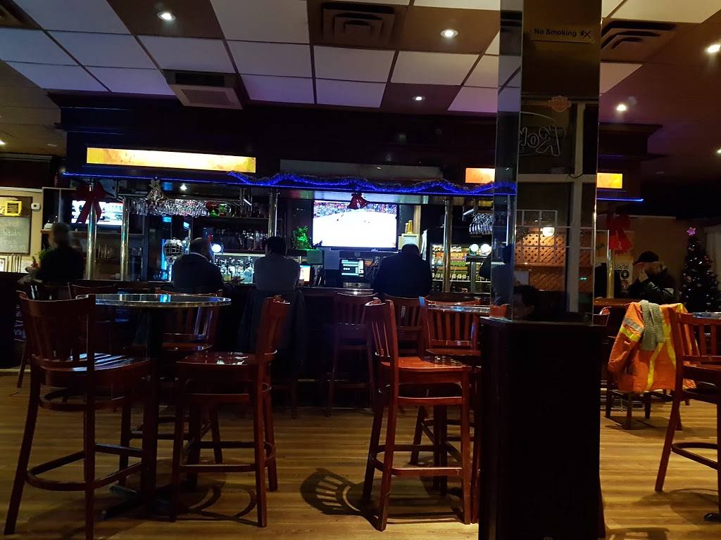 Walters Bar & Chinese Food Delivery Brampton | restaurant | 305 Charolais Blvd, Brampton, ON L6Y 2R2, Canada | 9054543720 OR +1 905-454-3720