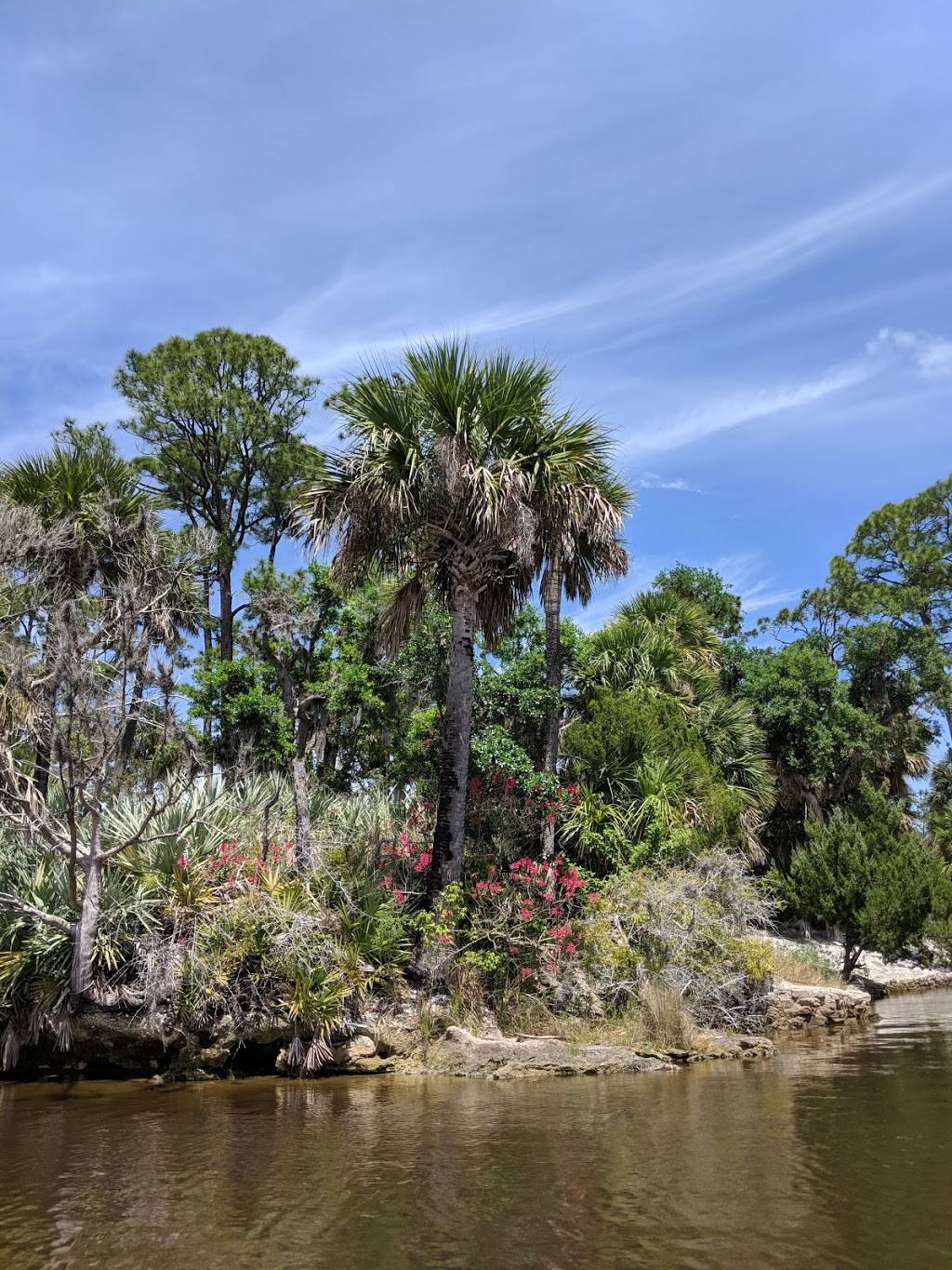 Tomoka Outpost | night club | 2099 N Beach St, Ormond Beach, FL 32174, USA | 3866730022 OR +1 386-673-0022