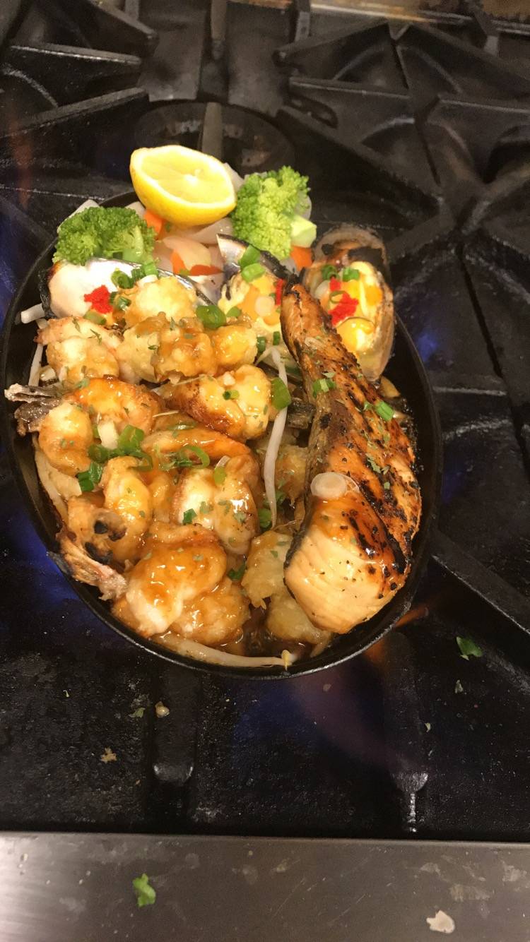 Bamboo Asian Cuisine | restaurant | 311 Riverside Dr, Florence, MA 01062, USA | 4137278866 OR +1 413-727-8866