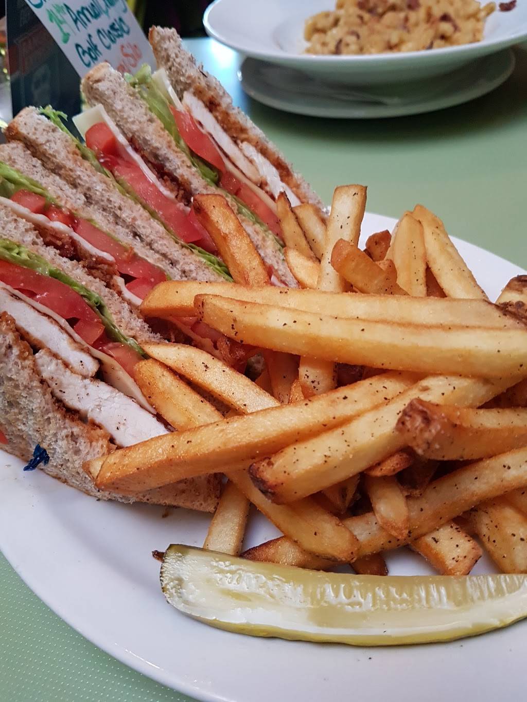 The Chill | restaurant | 373 Bridge St W #12, Waterloo, ON N2K 3K3, Canada | 5197466642 OR +1 519-746-6642