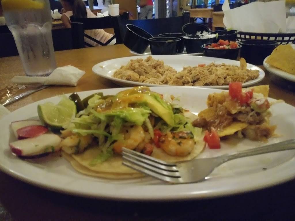 Chuys Taqueria | restaurant | 208 Railroad Ave, Winters, CA 95694, USA | 5307959811 OR +1 530-795-9811