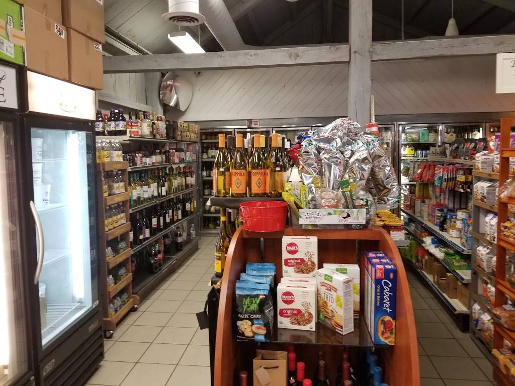 Anthonys Food Shop | bakery | 679 US-1, York, ME 03909, USA | 2073632322 OR +1 207-363-2322