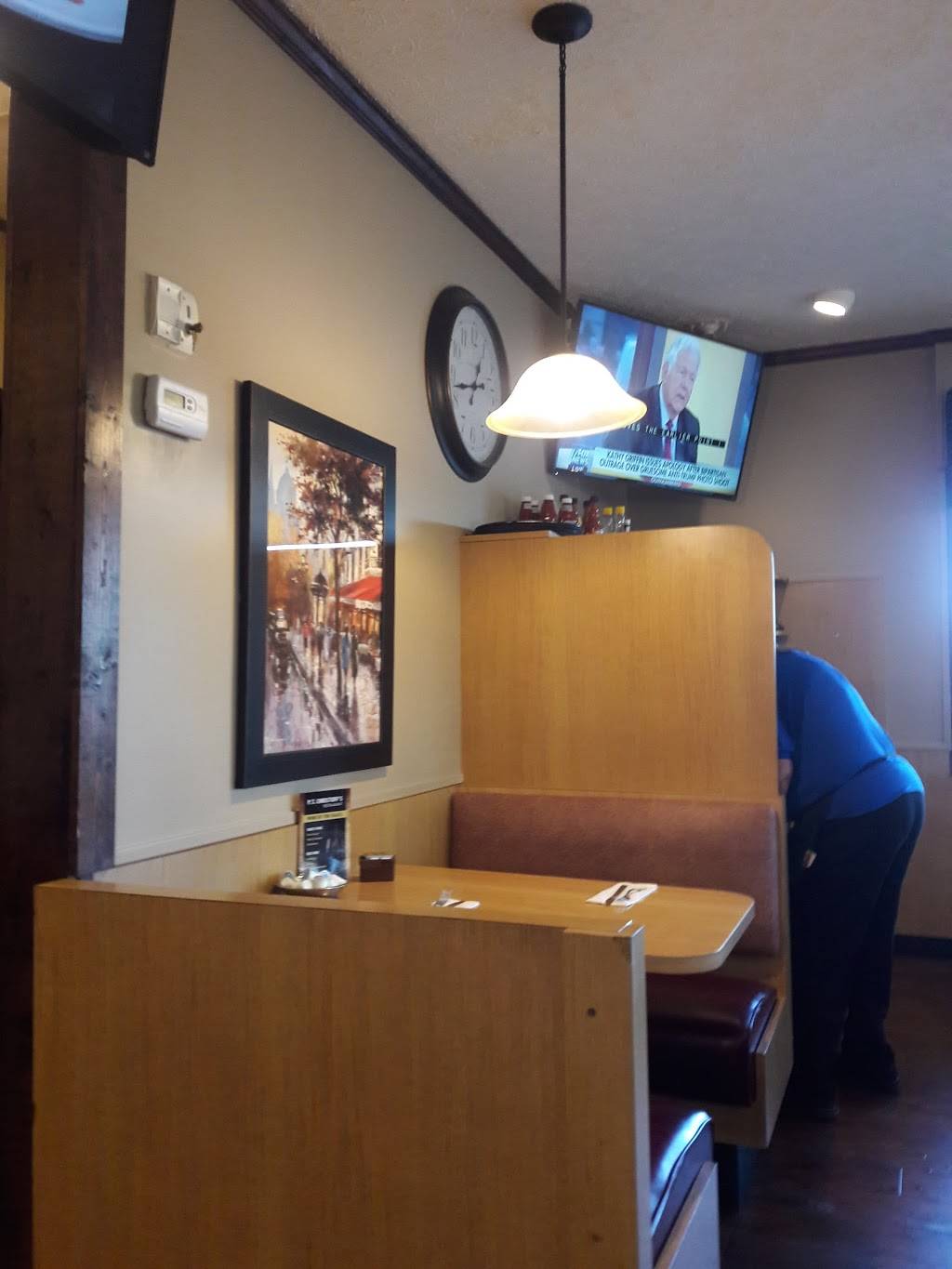 P.T. Christoffs | restaurant | 22900 Allen Rd, Woodhaven, MI 48183, USA | 7346754626 OR +1 734-675-4626