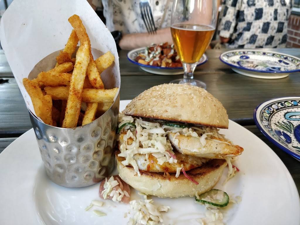 Alaro Craft Brewery | restaurant | 2004 Capitol Ave, Sacramento, CA 95811, USA | 9164367711 OR +1 916-436-7711