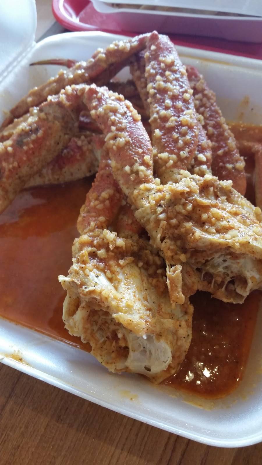 Lotus Seafood and Wings | restaurant | 10092 Veterans Memorial Dr, Houston, TX 77038, USA | 2814478881 OR +1 281-447-8881