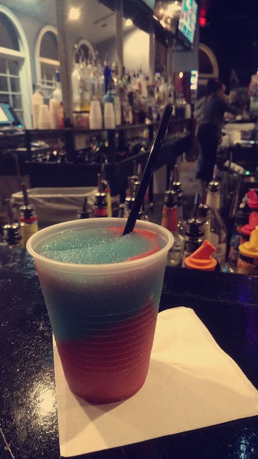 Vent Sports Lounge | restaurant | 12510 North Fwy, Houston, TX 77060, USA | 8329688590 OR +1 832-968-8590