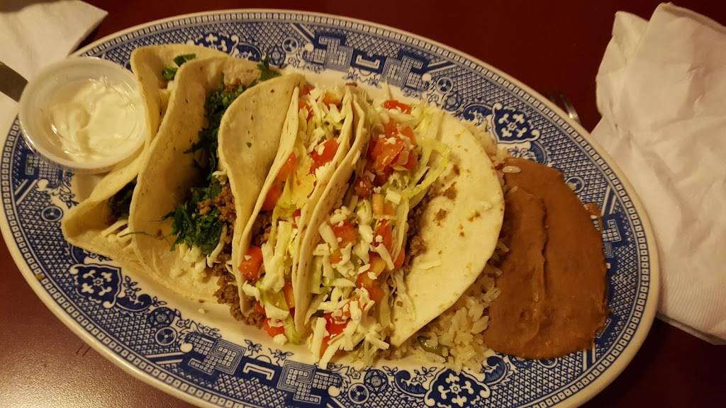 Latinos Mexican Restaurant Bar | restaurant | 213 Main St, McGregor, IA 52157, USA | 5638733838 OR +1 563-873-3838