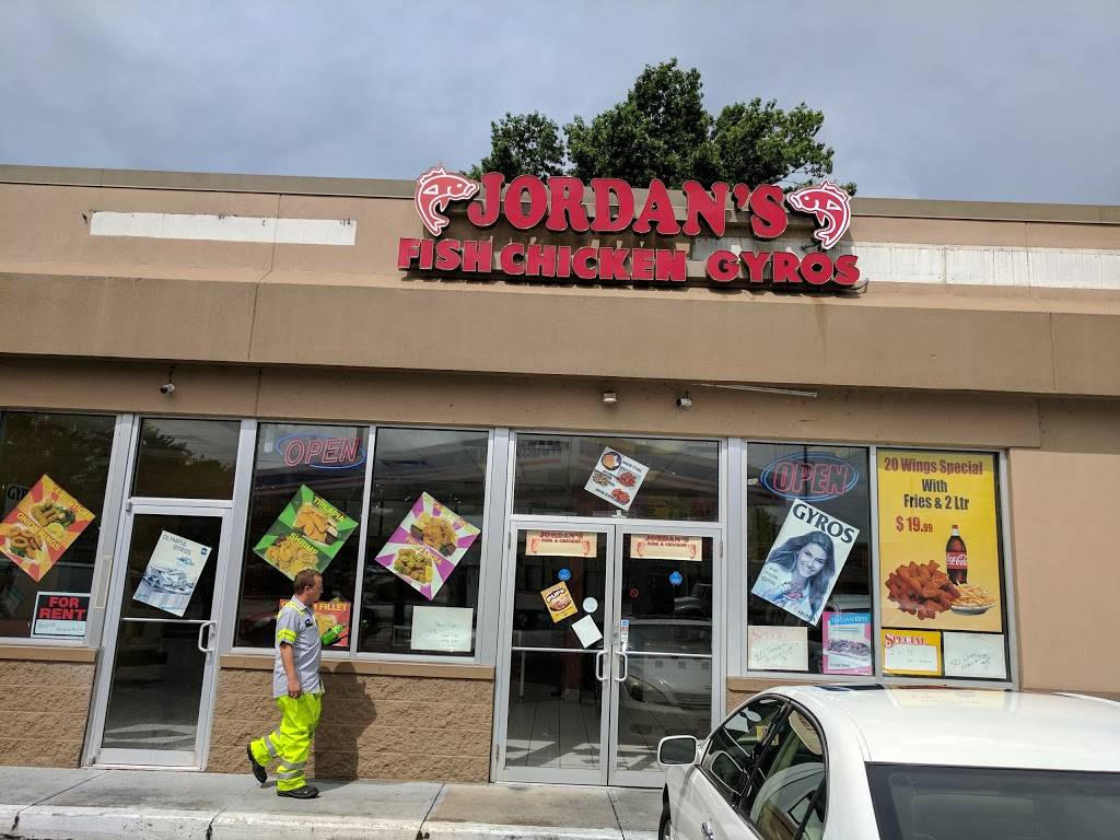Jordans Fish.Chicken.Gyros | restaurant | 100 S Cooper Ave, Lockland, OH 45215, USA | 5133766223 OR +1 513-376-6223