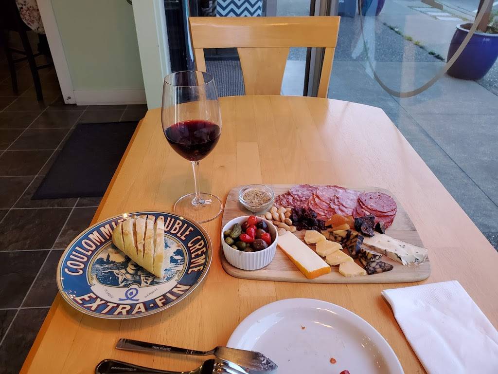 Salt & Vine - Cheese & Wine Bar | restaurant | 913 6th St, Anacortes, WA 98221, USA | 3602932222 OR +1 360-293-2222