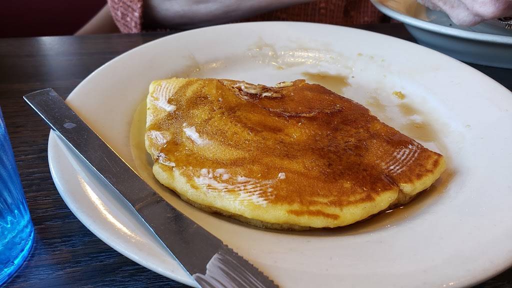 The Oasis Cafe Dallas | restaurant | 5945 Greenville Ave, Dallas, TX 75206, USA | 2143618120 OR +1 214-361-8120