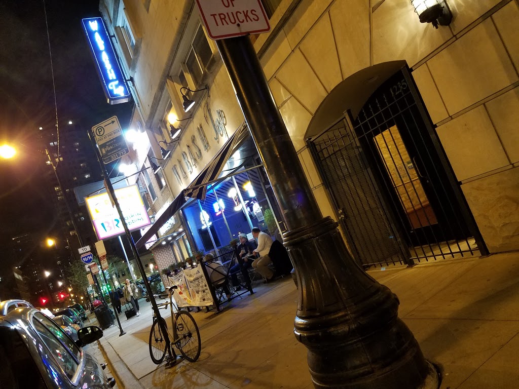 Wabash Tap | restaurant | 1233 S Wabash Ave, Chicago, IL 60605, USA | 3123609488 OR +1 312-360-9488