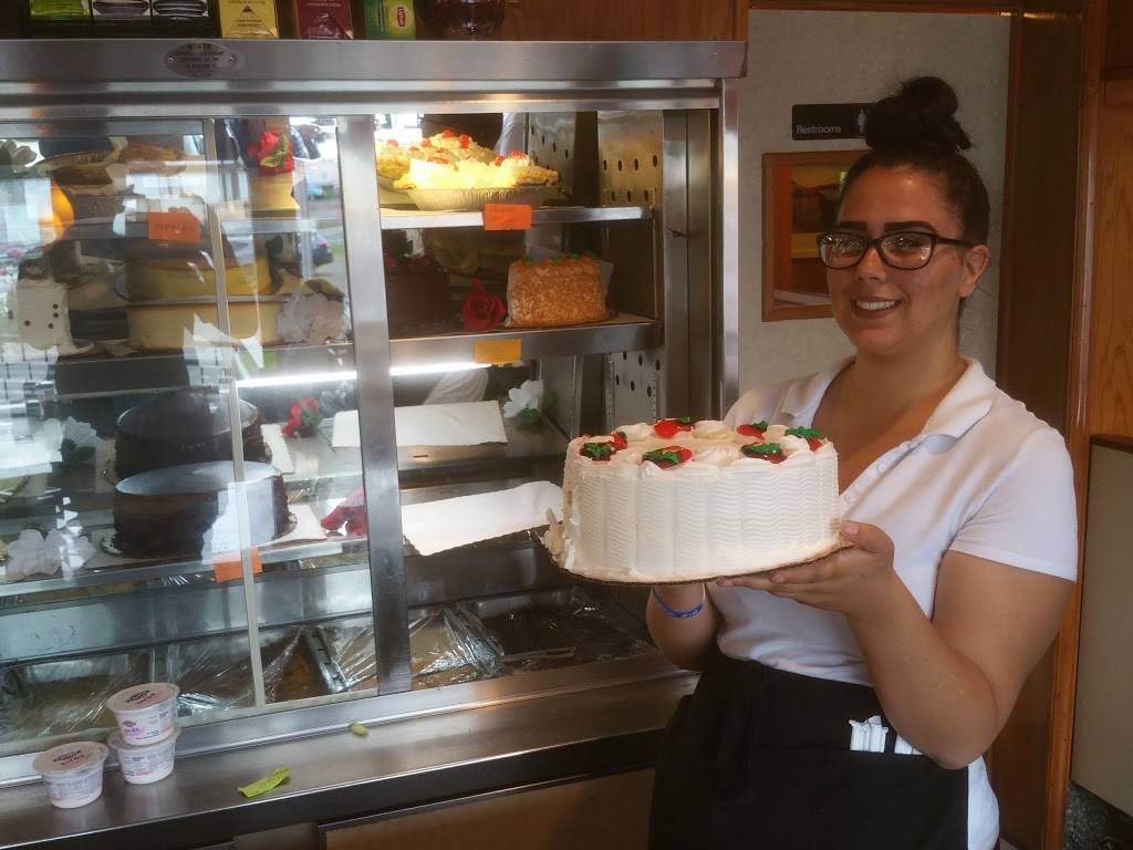 Red Rose Diner | restaurant | 1102 US-22, Phillipsburg, NJ 08865, USA | 9087773636 OR +1 908-777-3636