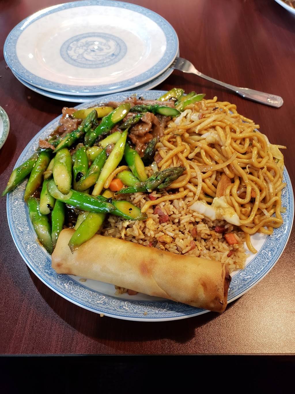 Vs Asian Bistro | restaurant | 3643 Bradshaw Rd, Sacramento, CA 95827, USA | 9169705689 OR +1 916-970-5689