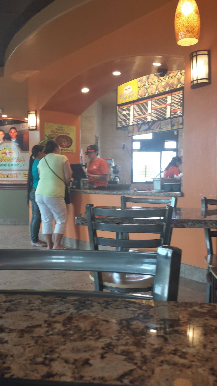 Deli Delicious | restaurant | 2865 E Jensen Ave #102, Fresno, CA 93706, USA | 5592641700 OR +1 559-264-1700