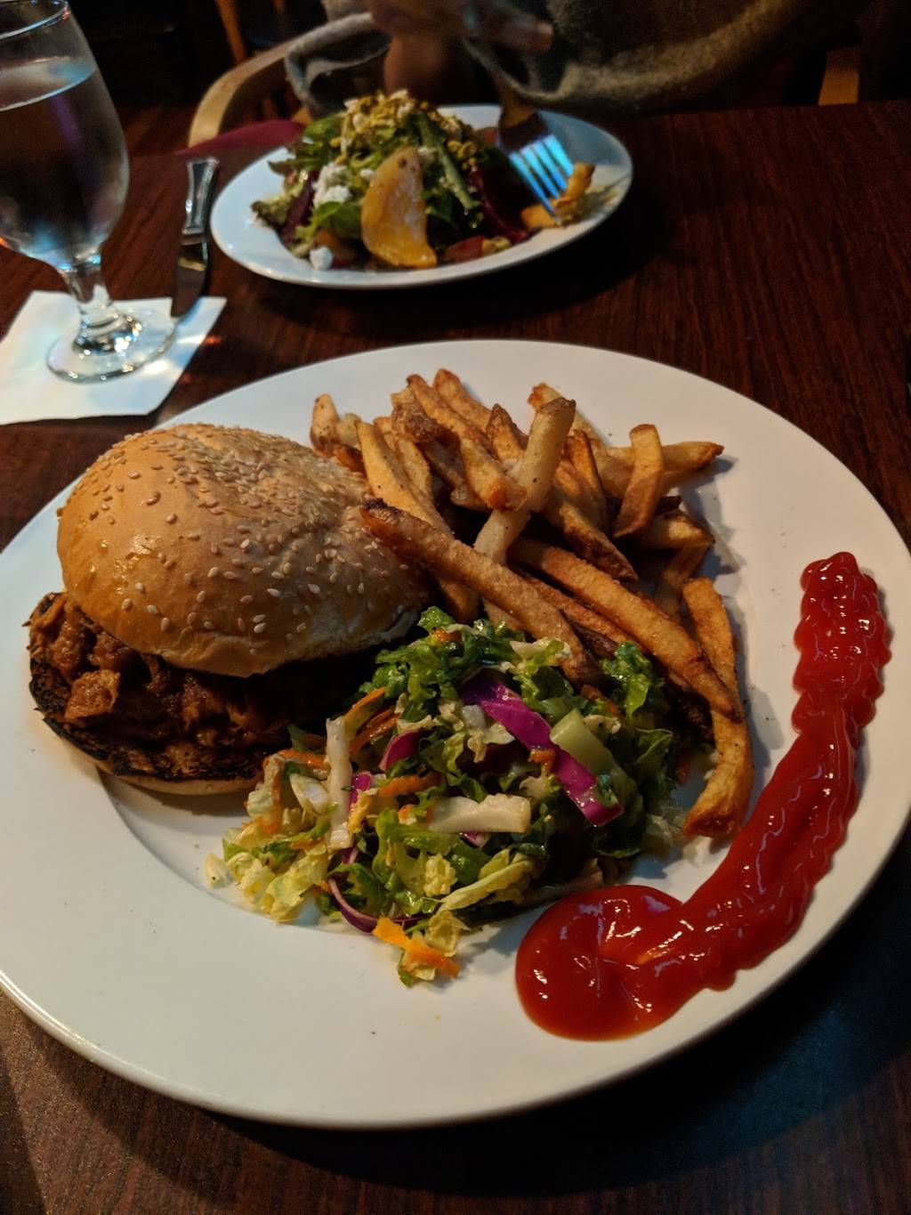 The Mountain House | restaurant | 13808 Skyline Blvd, Woodside, CA 94062, USA | 6508518541 OR +1 650-851-8541