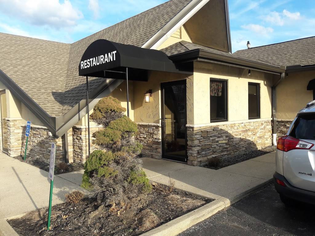 Clubhouse | restaurant | 6365 Pearl Rd, Parma Heights, OH 44130, USA | 4408842582 OR +1 440-884-2582
