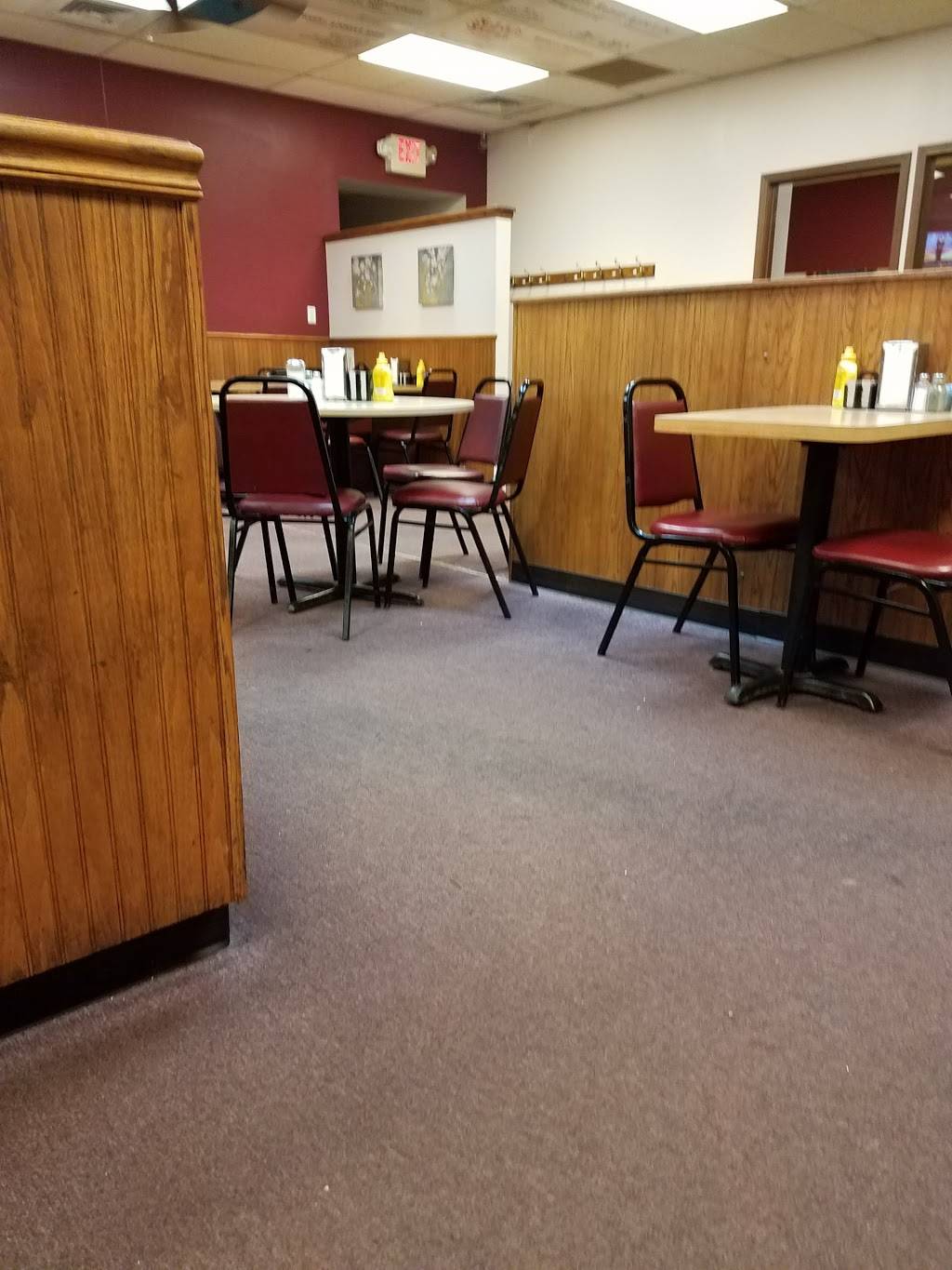 Maggies Cafe | restaurant | 8970 Lewis Ave, Temperance, MI 48182, USA | 7348472233 OR +1 734-847-2233