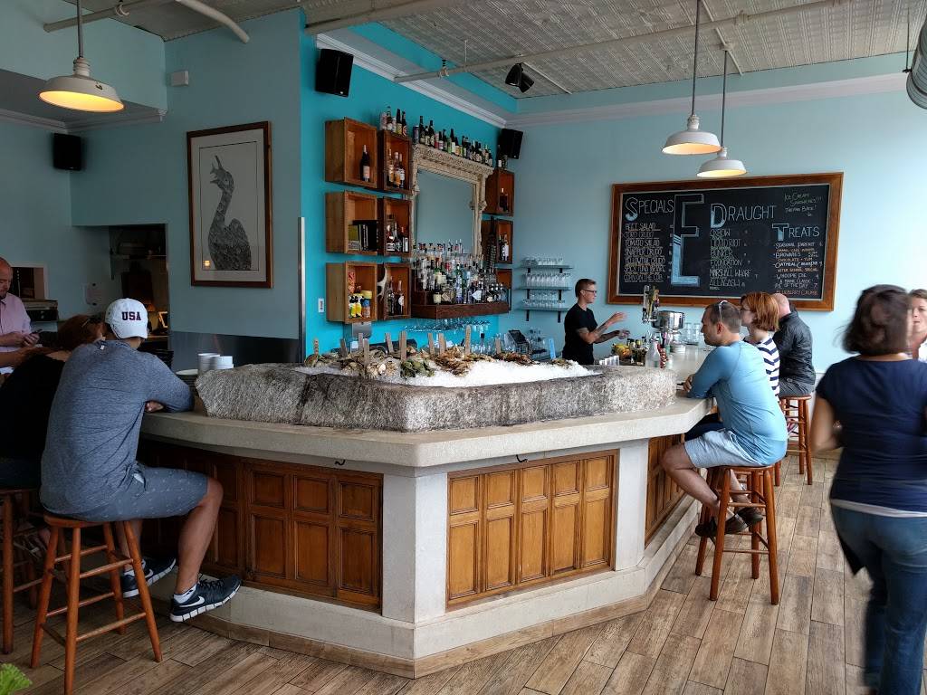 Eventide Oyster Co. | restaurant | 86 Middle St, Portland, ME 04101, USA | 2077748538 OR +1 207-774-8538