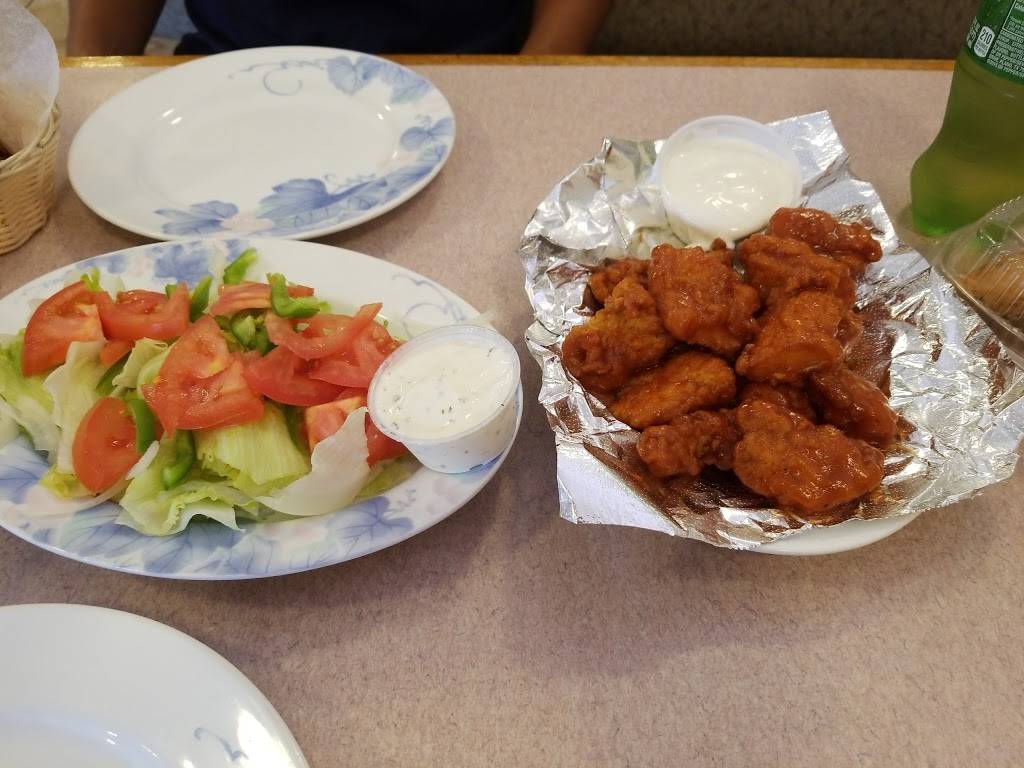 ABC PIZZA | restaurant | 2233 Northampton St, Holyoke, MA 01040, USA | 4135344222 OR +1 413-534-4222