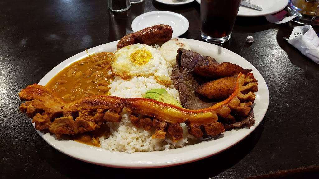 Delicias Colombianas Jax | restaurant | 10771 Beach Blvd #107, Jacksonville, FL 32246, USA | 9045273905 OR +1 904-527-3905