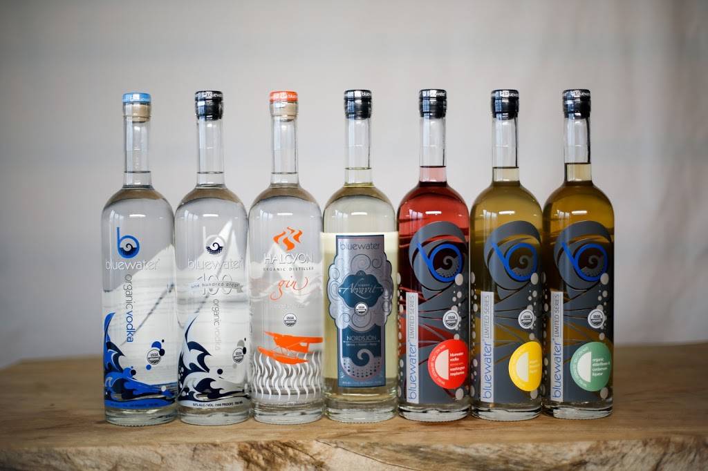 Bluewater Organic Distilling | restaurant | 1205 Craftsman Way #109, Everett, WA 98201, USA | 4254041408 OR +1 425-404-1408