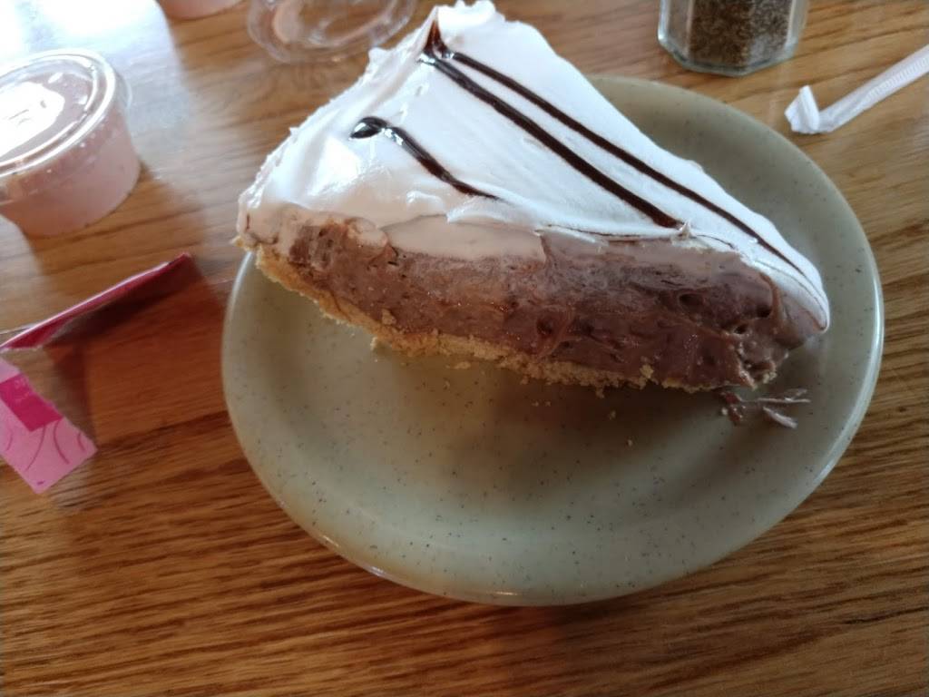 Al & Micks Barbeque | restaurant | 88175 US-278, Snead, AL 35952, USA | 2054667777 OR +1 205-466-7777