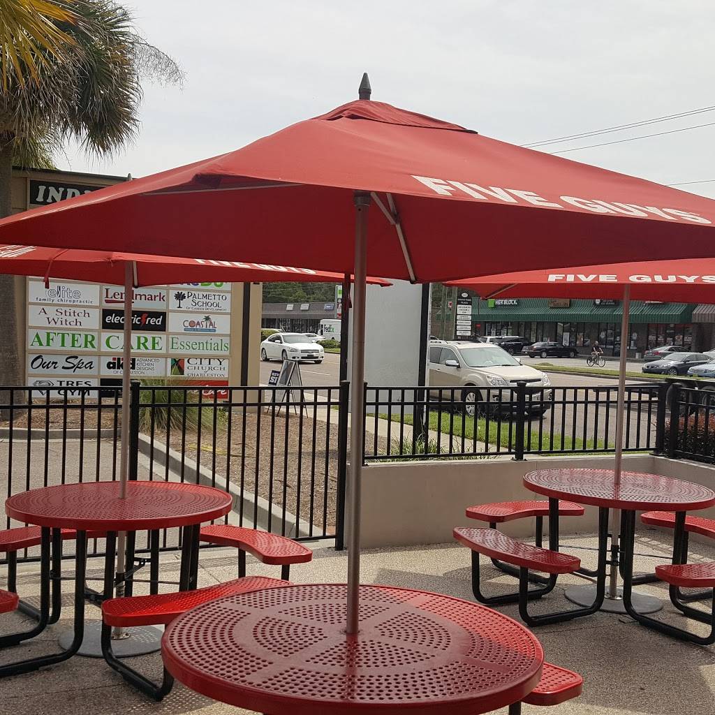 Five Guys | meal takeaway | 1662 Savannah Hwy, Charleston, SC 29407, USA | 8435565489 OR +1 843-556-5489