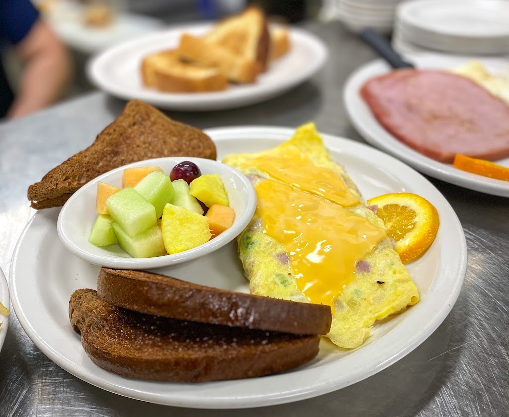 Breakfast Station | restaurant | 2611 Crawfordville Hwy, Crawfordville, FL 32327, USA | 8509628134 OR +1 850-962-8134