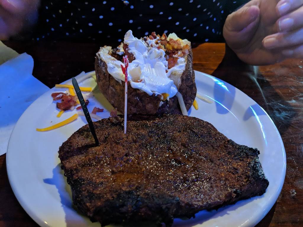 Santa Fe Cattle Company | restaurant | 305 Ruby Tuesday Ln, Fort Payne, AL 35968, USA | 2568449422 OR +1 256-844-9422