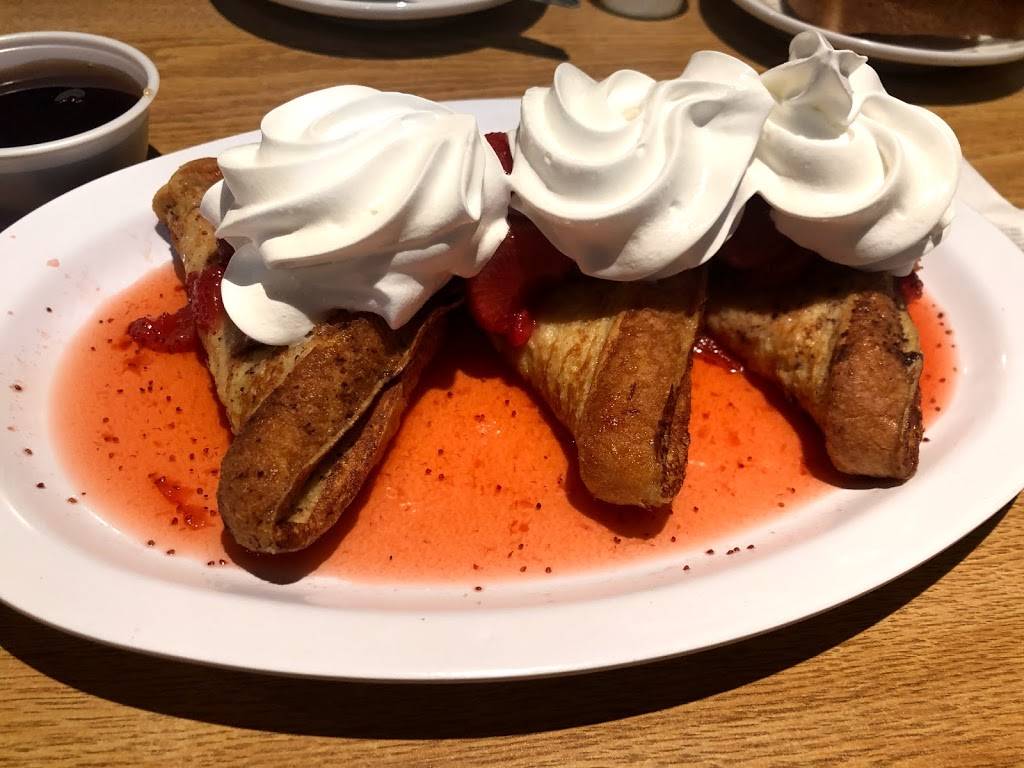 Cs Waffles Family Restaurant | restaurant | 6526 South Ave, Youngstown, OH 44512, USA | 3309533790 OR +1 330-953-3790