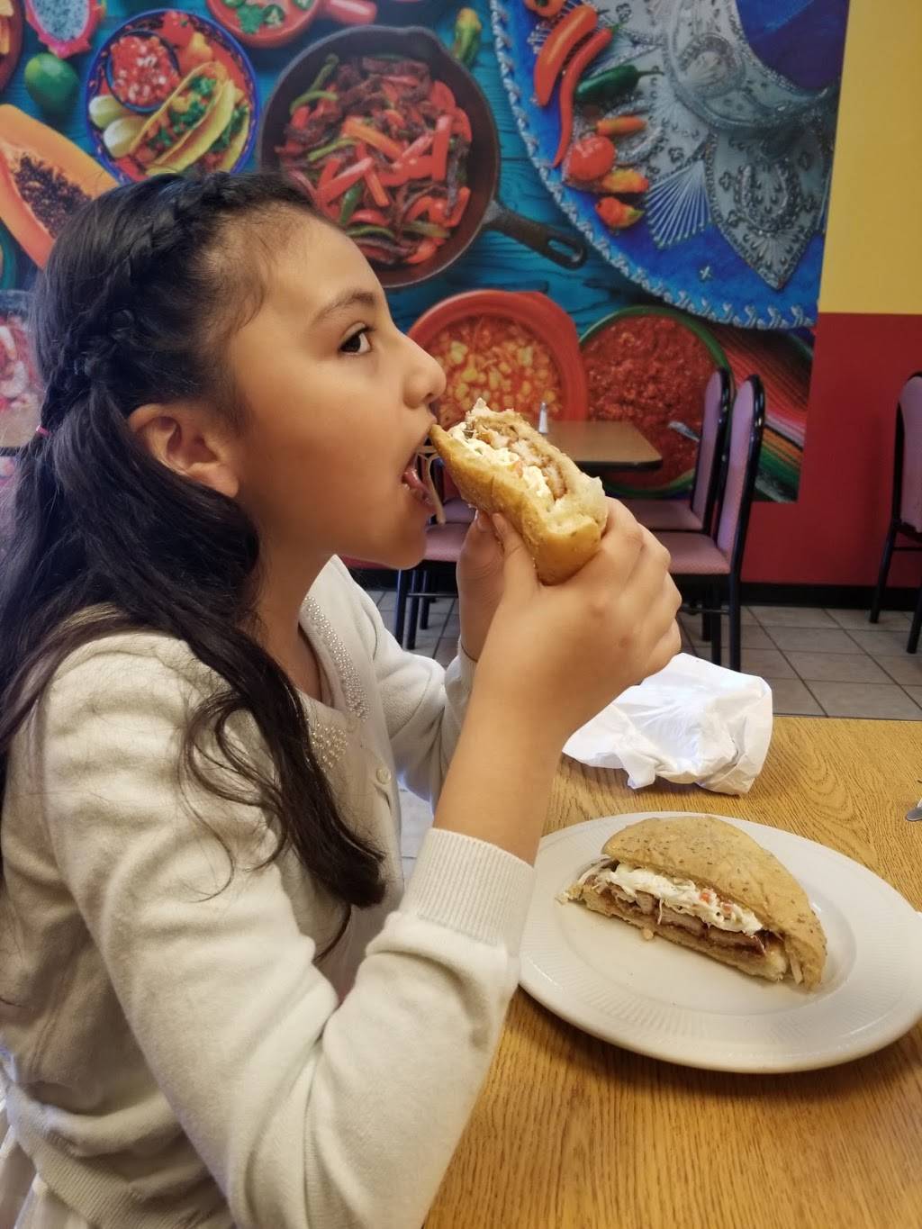 Cholula Tacos & Deli | restaurant | 223 Old York Rd, Warminster, PA 18974, USA | 2154418574 OR +1 215-441-8574