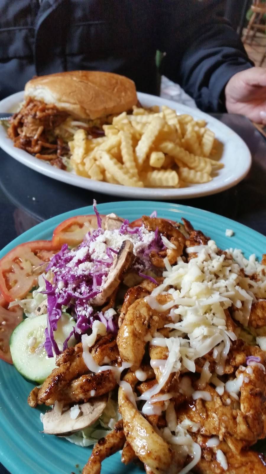 El Jardin | restaurant | 157 S Sierra Ave, Oakdale, CA 95361, USA | 2098478209 OR +1 209-847-8209