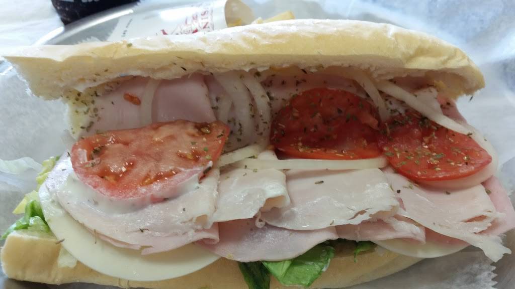 Cousins Subs | meal takeaway | 2965 S Chicago Ave, South Milwaukee, WI 53172, USA | 4147681111 OR +1 414-768-1111