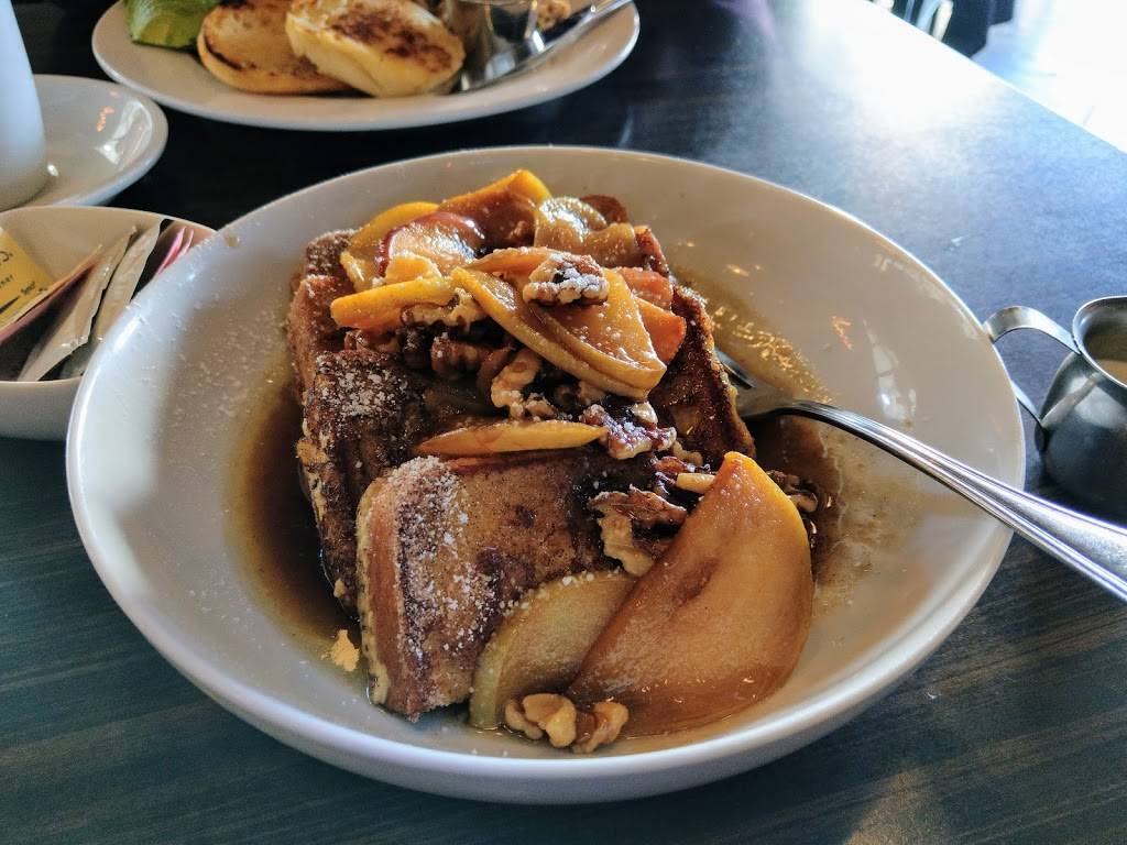 Nunos Bistro & Bar | restaurant | 2440 W Arrow Route #4a, Upland, CA 91786, USA | 9096240500 OR +1 909-624-0500